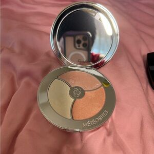 GUERLAIN Météorites Pearl Dust Palette - Cream, Peach, Tan